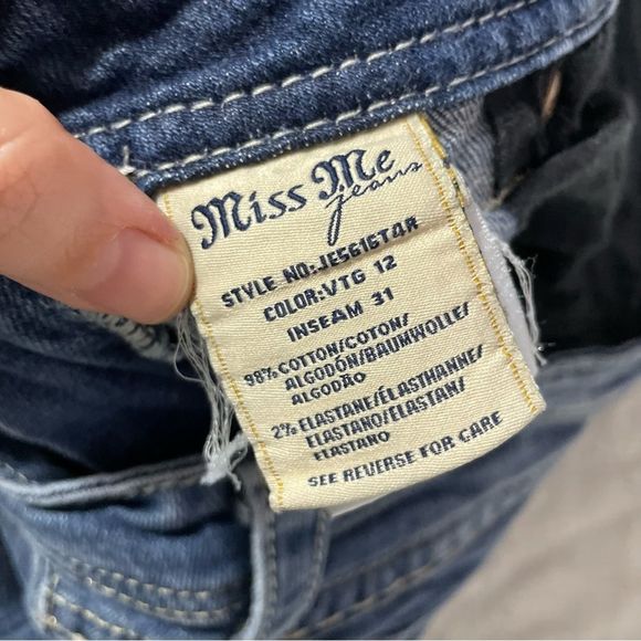 29 X 31 Miss Me Wings Embellished Straight Blue Jeans - Picture 12 of 14